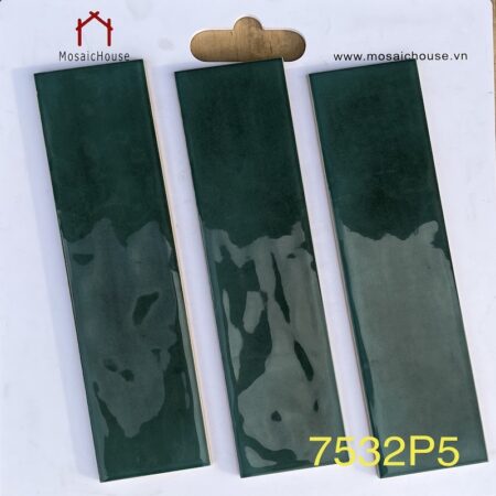 Gạch Thẻ Gợn Sóng 75x300 Màu Xanh Lá Đậm 7532P5